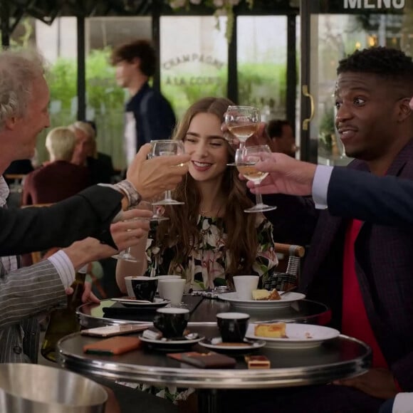 Bruno Gouery, Philippine Leroy-Beaulieu, Samuel Arnold, Lily Collins - Bande-annonce de la série Netflix "Emily in Paris" créée par Darren Star. Le 5 octobre 2020.