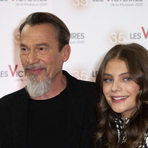 Florent Pagny et Maëlle (The Voice 7) - Photocall de la 35e cérémonie des Victoires de la musique à la Seine musicale de Boulogne-Billancourt, le 14 février 2020. © Cyril Moreau/Bestimage