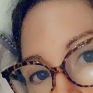 Loana pose sur Instagram. (2020).