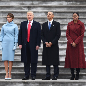 Donald Trump et Melania au Capitol avec Barack Obama et Michelle Obama à Washington.