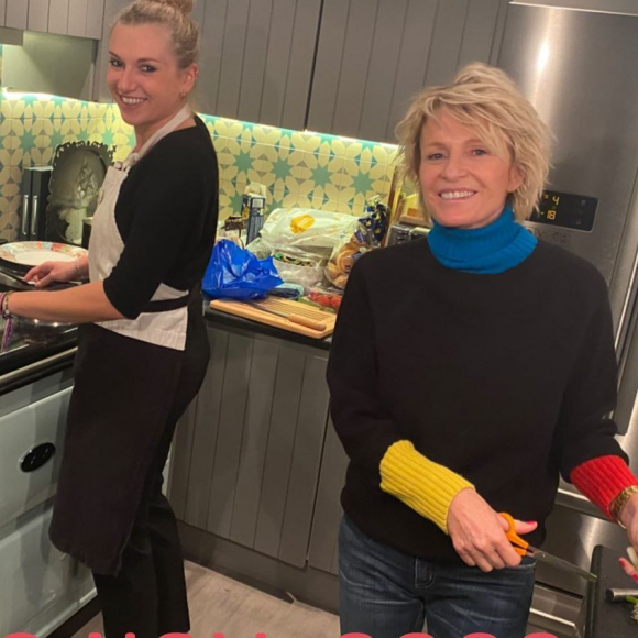 Sophie Davant partage une photo de sa fille Valentine et met en avant son nouveau projet, le 9 novembre, en story Instagram