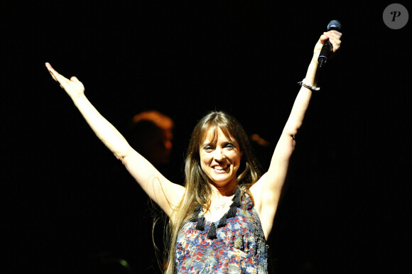 Lynda Lemay en concert à Paris, en 2012