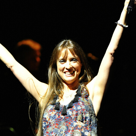 Lynda Lemay en concert à Paris, en 2012