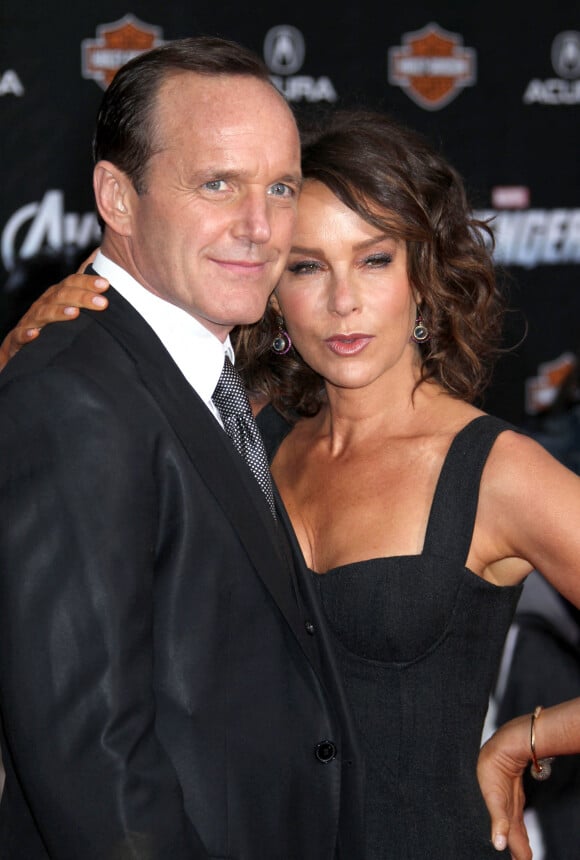 Jennifer Grey et Clark Greg - Première du film Marvel "The Avengers" à Los Angeles.