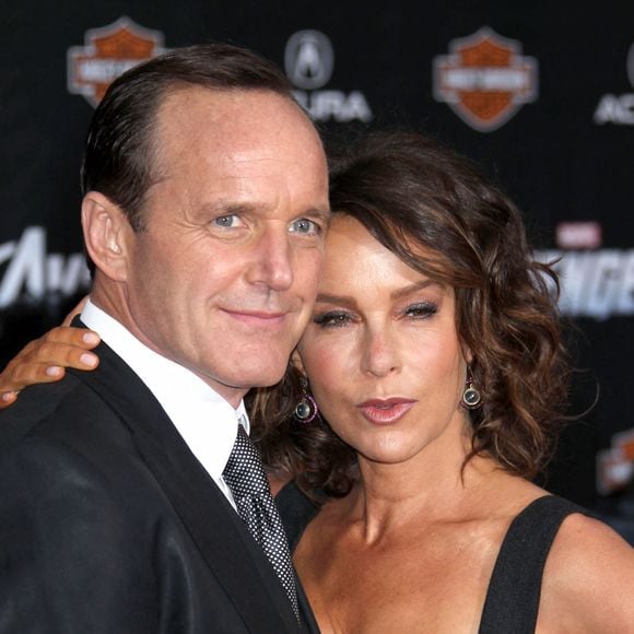 Jennifer Grey et Clark Greg - Première du film Marvel "The Avengers" à Los Angeles.