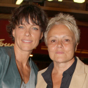 Exclusif - Muriel Robin et sa compagne Anne Le Nen - Catherine Lara fête son 70ème anniversaire au Fouquet's à Paris le 30 mai 2015.