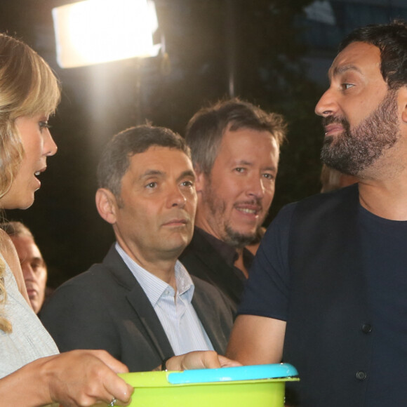 Enora Malagré, Thierry Moreau, Jean-Luc Lemoine, Cyril Hanouna - Exclusif - Première émission "Touche pas à mon poste" de la rentrée / Happening "Ice Bucket Challenge" au Siège de la chaine D8 à Boulogne Billancourt le 1er septembre 2014.