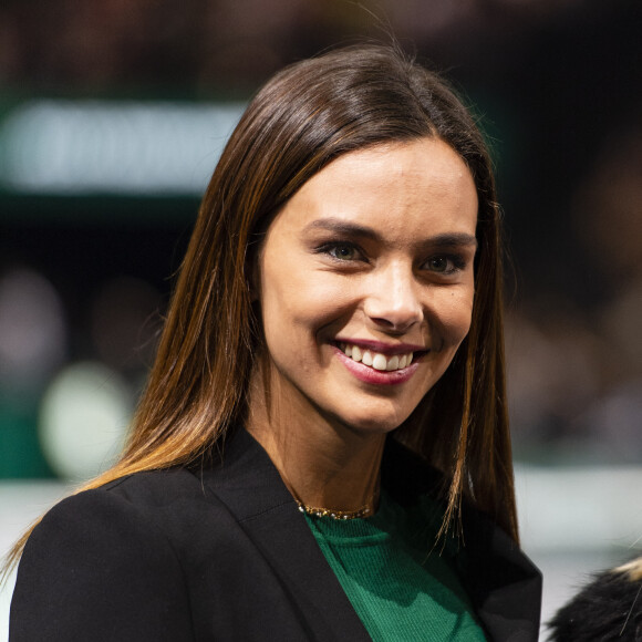 Marine Lorphelin (Miss France 2013) assiste au match "Rafael Nadal - Adrian Mannarino (7/5-6/4)" lors du tournoi Rolex Paris Masters 2019, le 30 octobre 2019. © Perusseau-Veeren/Bestimage 
