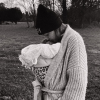 Le top model Gigi Hadid et sa fille.
