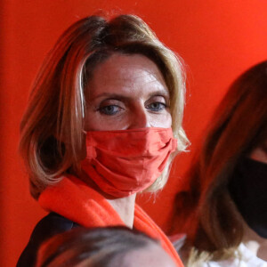 Sylvie Tellier, directrice générale de l'organisation Miss France, et Marlène Schiappa, ministre déléguée auprès du ministre de l'Intérieur, en charge de la citoyenneté, lancent l'opération Orangetheworld organisée par UN Women au ministère de l'intérieur. Paris, le 23 novembre 2020. © Stéphane Lemouton / Bestimage
