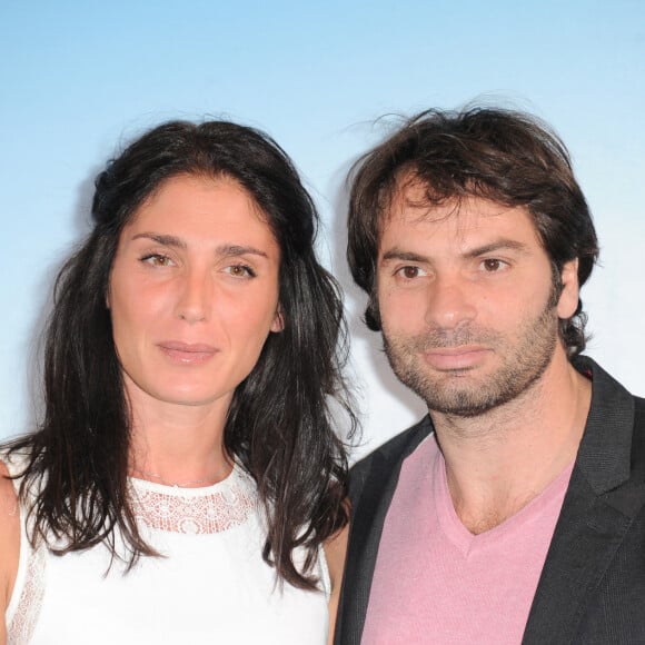 Christophe Dominici et son épouse Lauretta - Avant-première du film "Clochette et le secret des fées" au cinéma Gaumont Marignan. © Guillaume Gaffiot /Bestimage