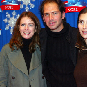 Karin Viard, Christopher Thompson et sa femme Géraldine Pailhas - Soirée de Noël à Disneyland Paris. Le 16 novembre 2020. © Francis Petit/ABACA