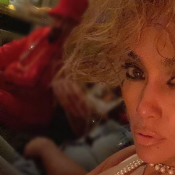 Jennifer Lopez déguisée pour Halloween. Octobre 2020.