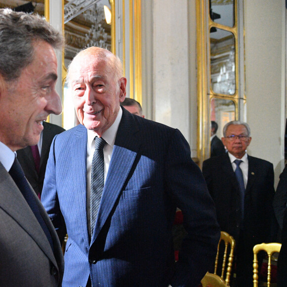 Les membres du Conseil constitutionnel français Valery Giscard d'Estaing et Nicolas Sarkozy - Le président de la République française prononce un discours au Conseil Constitutionnel à l'occasion du 60ème anniversaire de la Vème République de la Constitution française à Paris, France, le 4 octobre 2018. © Christian Liewig/Pool/Bestimage