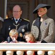 Le prince Albert II de Monaco, sa femme Charlene et leurs enfants, la princesse Gabriella et le prince Jacques - La famille princière de Monaco au balcon du palais lors de la fête nationale monégasque, à Monaco. Le 19 novembre 2018. © Dominque Jacovides / Bestimage