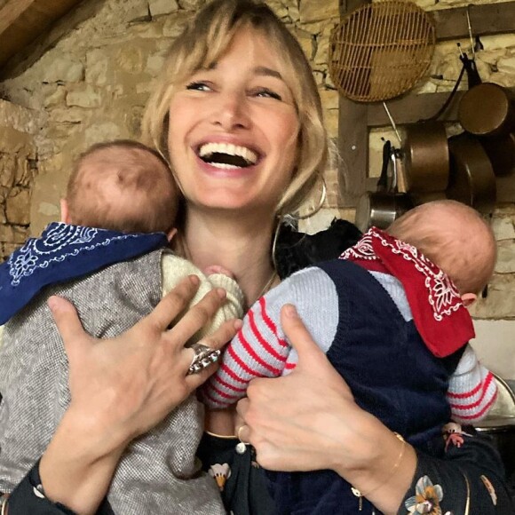 Pauline Lefèvre a annoncé le 9 décembre 2020 être maman de jumeaux.