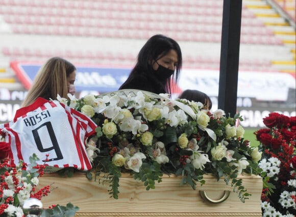 Les obsèques du joueur de football Paolo Rossi, au stade Menti de Vicence.