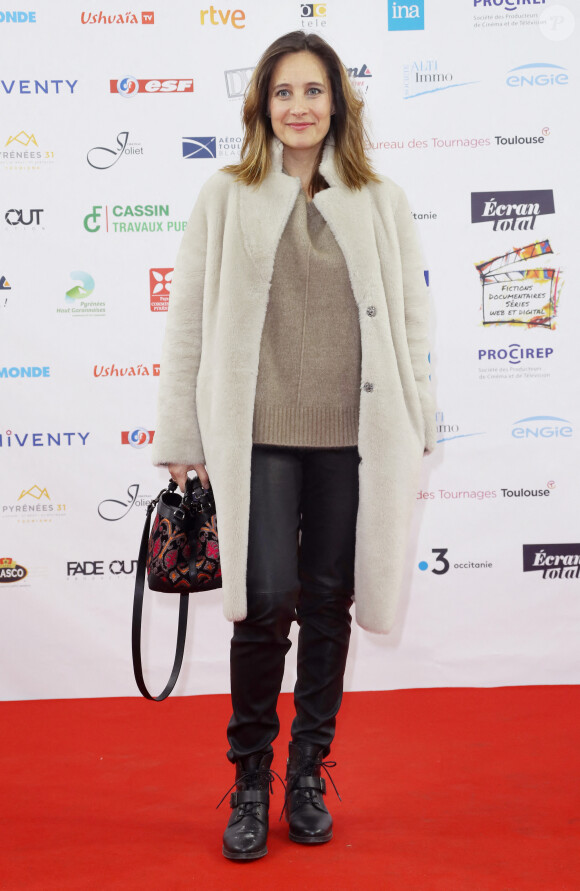 Julie de Bona lors de la projection du film "Apprendre à t'aimer" lors de la 22ème édition du festival des créations Télévisuelles de Luchon, France, le 6 février 2020. © Patrick Bernard/Bestimage