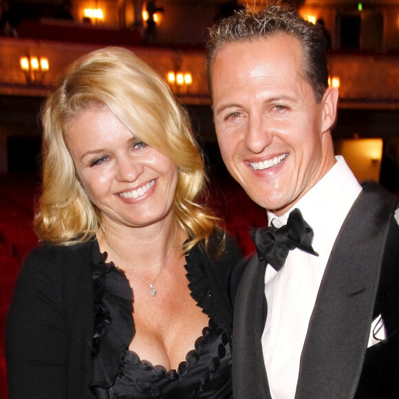 Michael Schumacher et sa femme Corinna lors de la soiree GQ a Berlin en Allemagne