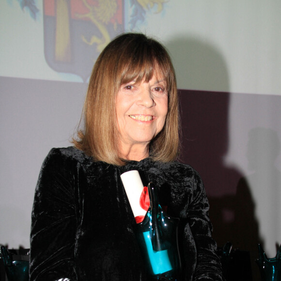 Chantal Goya - 43ème édition des "Best Award" organisée par M. Gargia au Cercle Interallié à Paris le 8 décembre 2019. © Philippe Baldini/Bestimage 