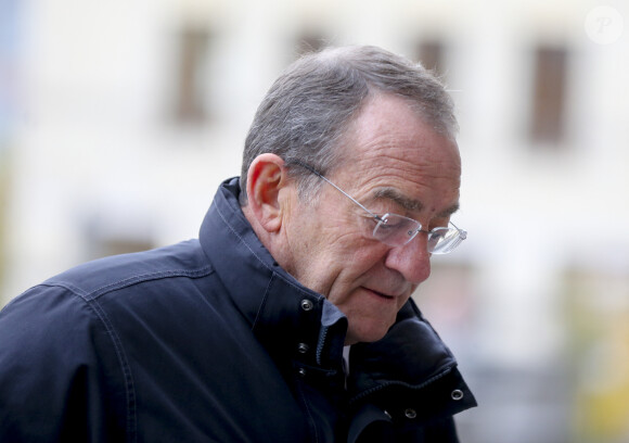 Jean-Pierre Pernaut - Cérémonie religieuse des obsèques de Françoise Pernaut (Pillot) en la cathédrale Notre-Dame d'Amiens, France, le 19 octobre 2016. © Agence/Bestimage