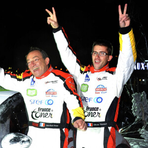 Presentation de la nouvelle voiture de Jean-Pierre et Olivier Pernaut pour le trophee Andros sur le pont de l'Alma a Paris le 4 Decembre 2012.