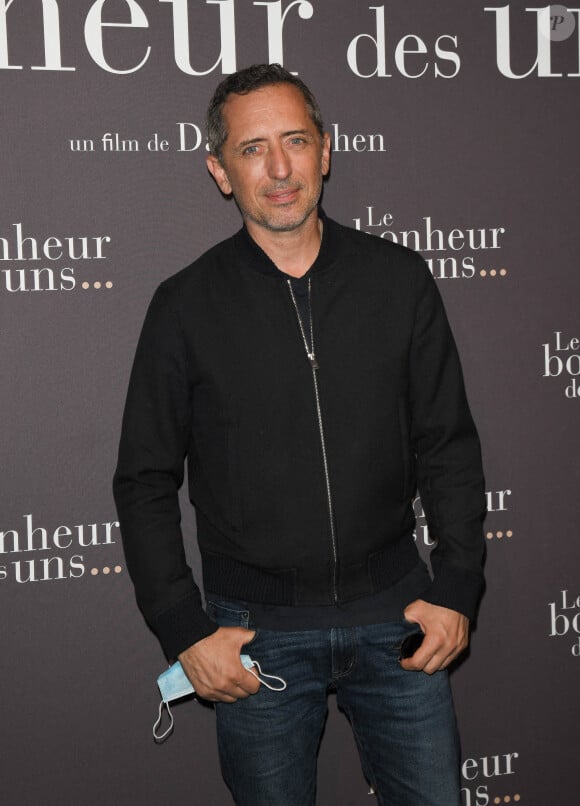 Gad Elmaleh - Avant-première du film "Le Bonheur des uns..." au cinéma Pathé Opéra Premier à Paris, le 8 septembre 2020. © Coadic Guirec/Bestimage 