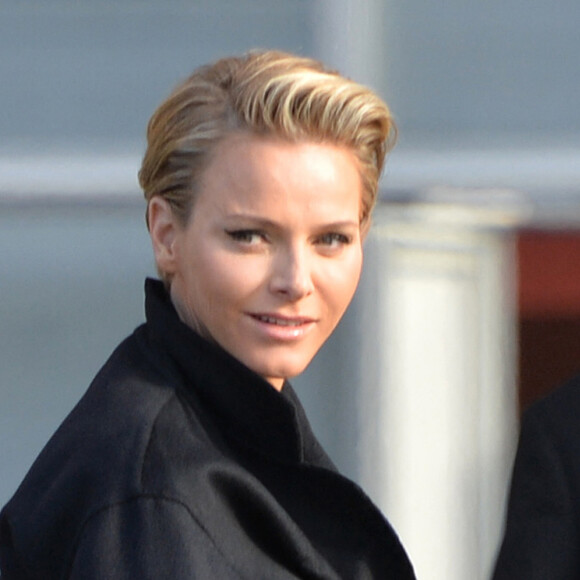 La princesse Charlène de Monaco - Arrivées des people au défilé de mode, collection prêt-à-porter automne-hiver 2014/2015, "Louis Vuitton" à Paris. Le 5 mars 2014 