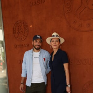 Cristina Cordula son fils Enzo au village lors des internationaux de tennis de Roland Garros à Paris, France, le 2 juin 2019. © Jacovides-Moreau/Bestimage