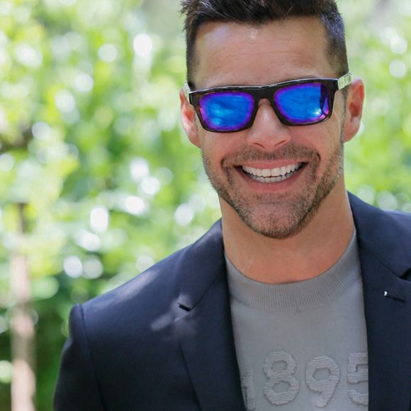 Ricky Martin - Arrivées au défilé de mode Hommes printemps-été 2020 "Berluti" à Paris. Le 21 juin 2019 © Veeren Ramsamy-Christophe Clovis / Bestimage 