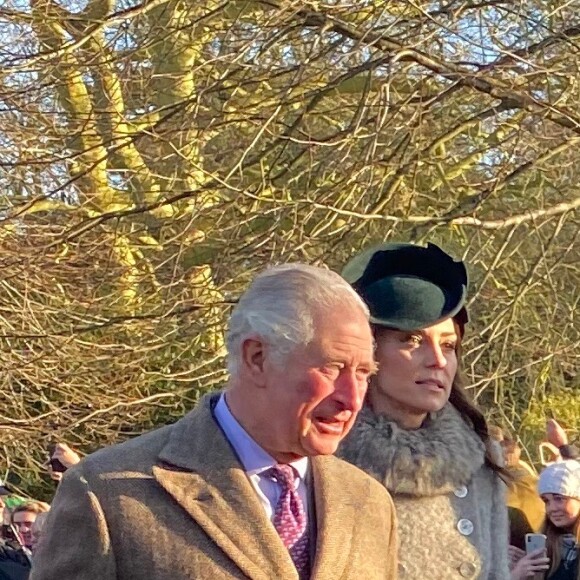 Le prince Charles, prince de Galles, Kate Middleton, duchesse de Cambridge, la princesse Charlotte, le prince William, duc de Cambridge et le prince George assistent à la messe de Noël en l'église Sainte-Marie-Madeleine à Sandringham au Royaume-Uni, le 25 décembre 2019.