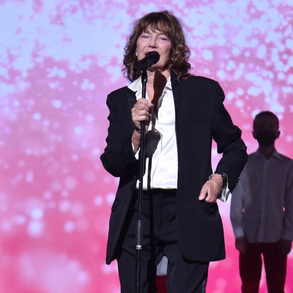 Exclusif - Jane Birkin - Enregistrement de l'émission "300 Choeurs chantent pour les Fêtes", qui sera diffusée le 24 décembre sur France 3, à Paris. Le 14 septembre 2020 © Tiziano Da Silva / Bestimage 