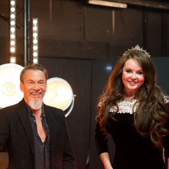 Exclusif - Florent Pagny et Sarah Brightman - Backstage de l'enregistrement de l'émission "300 Choeurs chantent pour les Fêtes", qui sera diffusée le 24 décembre sur France 3, à Paris. Le 14 septembre 2020 © Tiziano Da Silva / Bestimage 