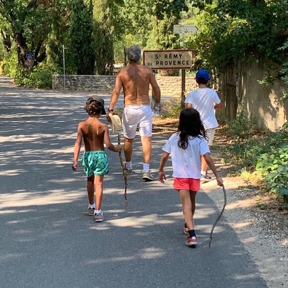 Franck Dubosc et ses enfants en vacances sur Instagram- été 2019.