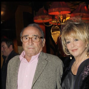 Claude Brasseur, Mylène Demongeot - Première du film "Camping 2" au cinéma Gaumont Opéra à Paris.