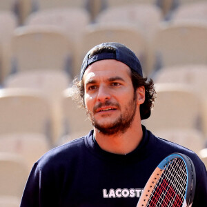 Amir Haddad - O.Meunier et P.H.Mathieu ont remporté le tournoi de tennis du programme "Stars, Set et Match", dont la marque française "Hair rituel by Sisley" est le partenaire officiel, sur le court Simonne-Mathieu dans le cadre des Internationaux de Roland Garros à Paris. Le 7 Octobre 2020 © Dominique Jacovides / Bestimage