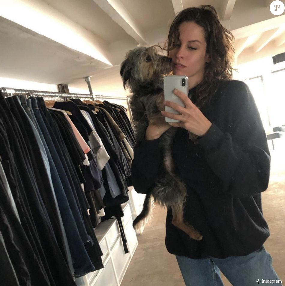 Jenny Plus Belle La Vie Athéna Zelcovich a joué le rôle de Jenny Chanez dans Plus belle la vie. -  Purepeople