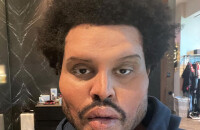The Weeknd dans le clip de la chanson "Save Your Tears".