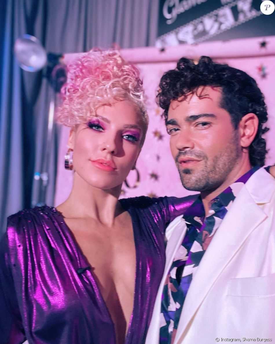 Sharna Burgess et Jesse Metcalfe dans Dancing with the Stars. Octobre