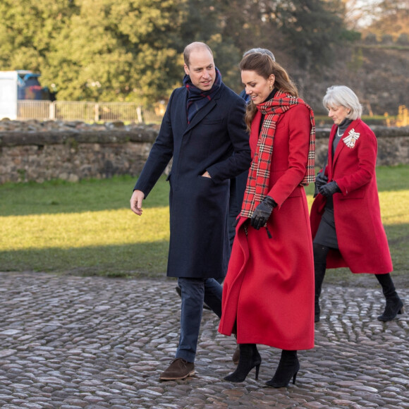 Le prince William et Catherine Kate Middleton rencontrent des étudiants au château de Cardiff pour évoquer leur ressenti sur le confinement. Le 8 décembre 2020.
