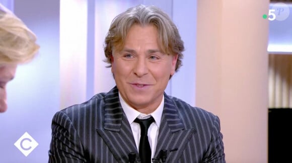 Roberto Alagna dans l'émission "C à Vous" sur France 5. Le 14 janvier 2021.