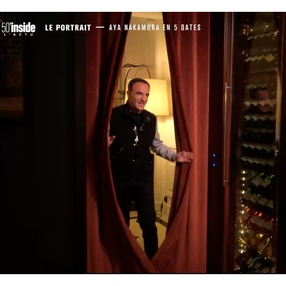 Aya Nakamura et Nikos Aliagas le 16 janvier 2021 sur TF1 dans l'émission "50 Mn Inside".