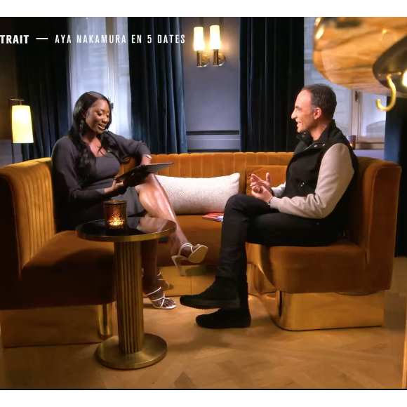 Aya Nakamura et Nikos Aliagas le 16 janvier 2021 sur TF1 dans l'émission "50 Mn Inside".