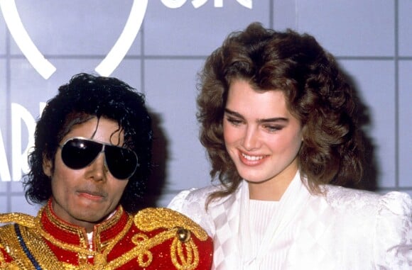 Michael Jackson et Brooke Shields à Los Angeles en 1984.