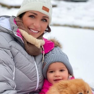 Julia Paredes enceinte de son deuxième enfant