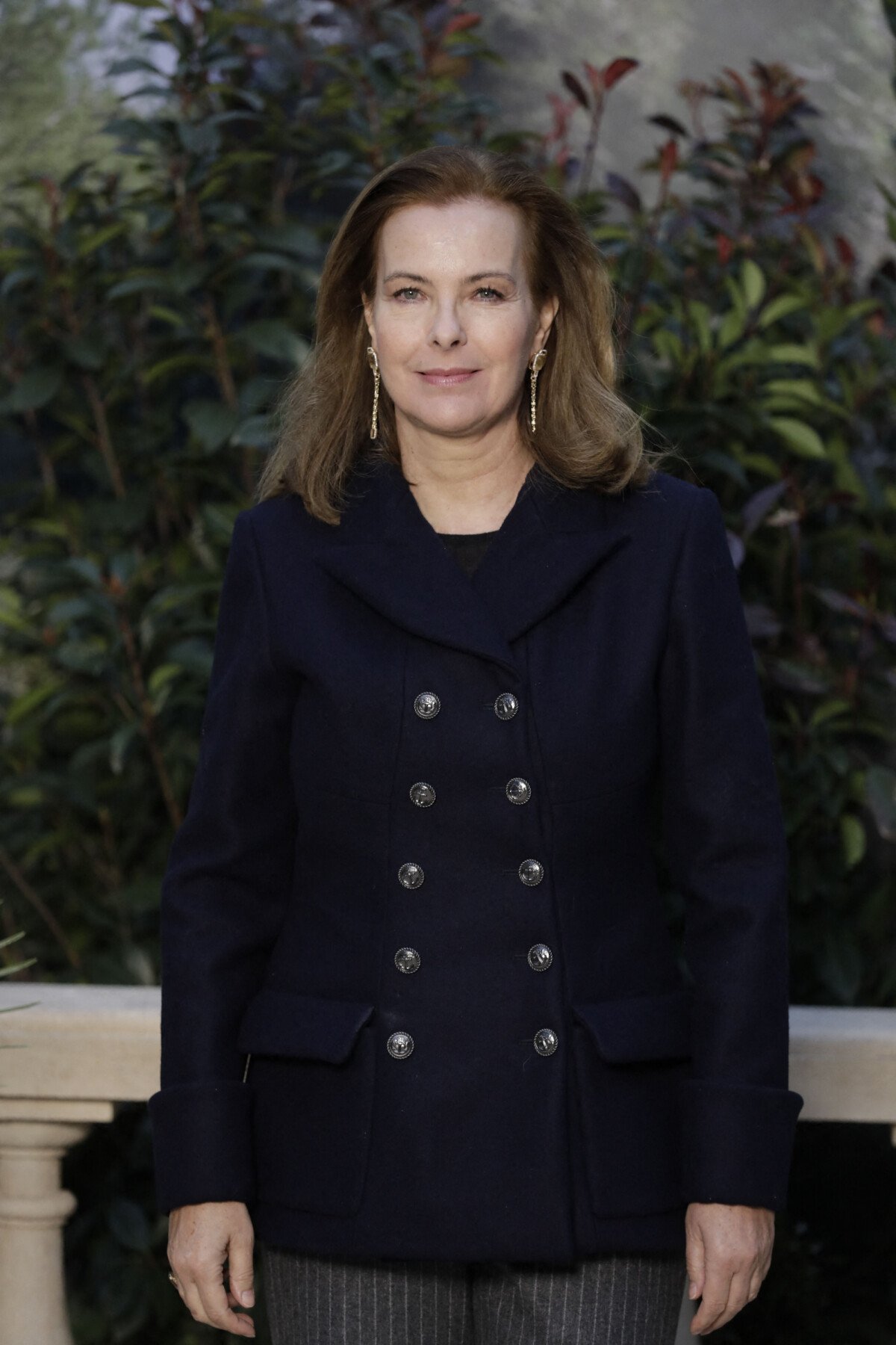 Photo : Carole Bouquet au défilé Chanel au Grand Palais lors de la ...