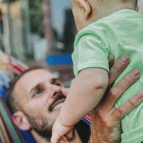 M. Pokora avec son fils Isaiah sur Instagram.