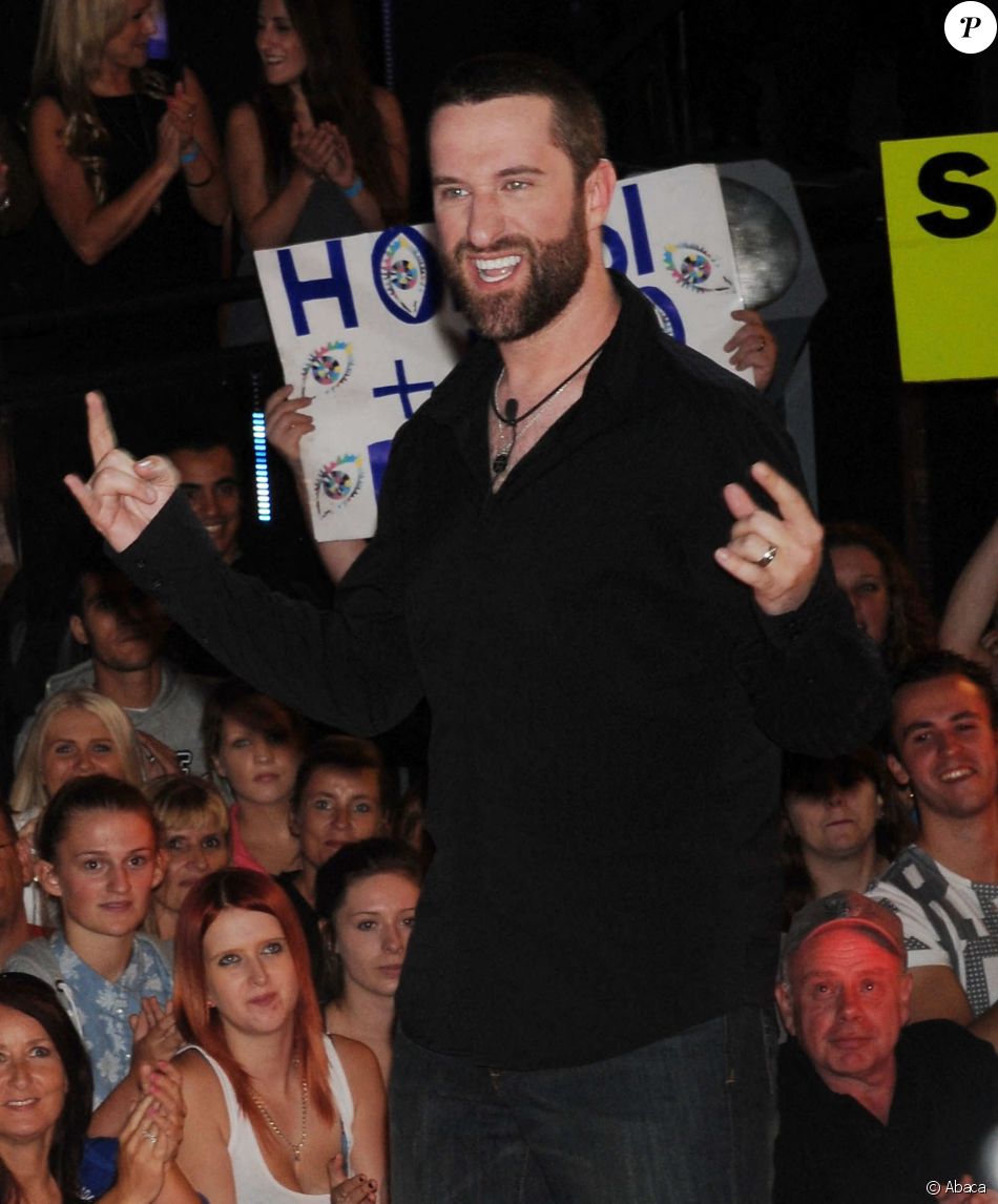 Dustin Diamond dans l'émission Celebrity Big Brother, dans les studios