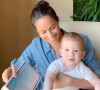 Meghan Markle, duchesse de Sussex, lit une histoire à son fils Archie à l'occasion de son 1er anniversaire pour le compte Instagram de l'ONG "Save The Children", à Los Angeles, le 6 mai 2020.