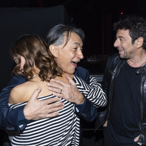 Exclusif - Richard Berry, sa petite fille Elise Petit et Patrick Bruel - Surprises - Backstage de l'enregistrement de l'émission "La Chanson secrète 5" sur TF1, à Paris. Le 17 décembre 2019 © Gaffiot-Perusseau / Bestimage 